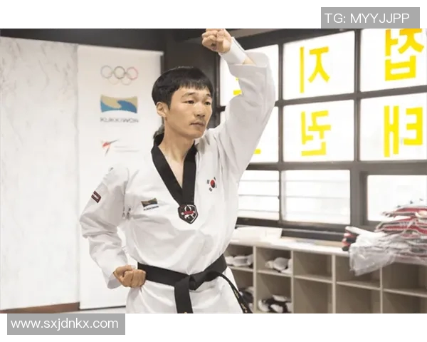 陈强谈飞盘之路:从初学者到顶尖选手的成长历程回顾 陈强谈飞盘之路:从初学者到顶尖选手的成长历程回顾