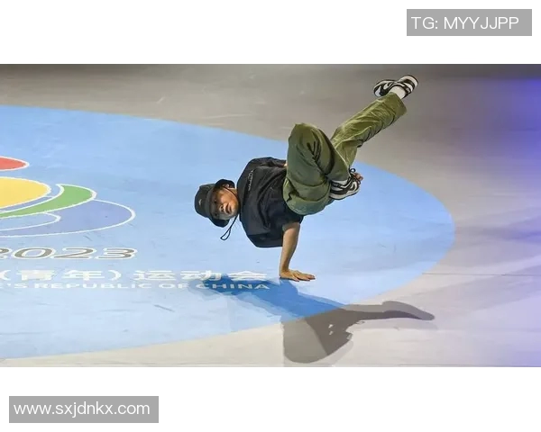 滑板与人生的交织:黄伟的深度对话与成长故事 滑板与人生的交织:黄伟的深度对话与成长故事