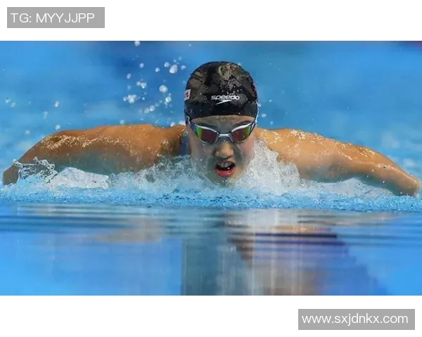 女子游泳明星:破纪录背后的拼搏与坚持,成就辉煌人生与运动传奇 女子游泳明星:破纪录背后的拼搏与坚持,成就辉煌人生与运动传奇