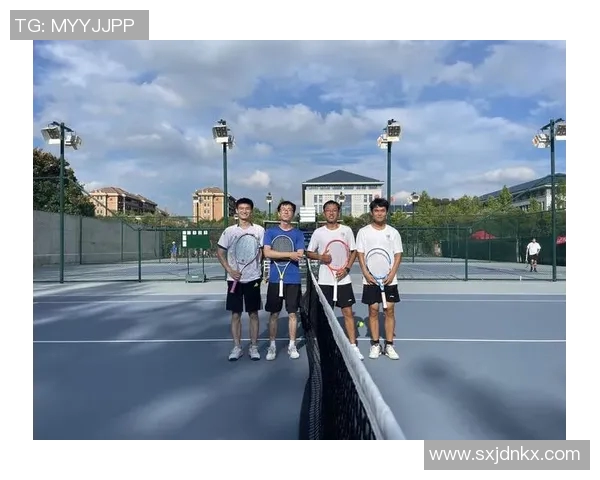 南京网球队转型之路探索新机遇与挑战的全景报道 南京网球队转型之路探索新机遇与挑战的全景报道